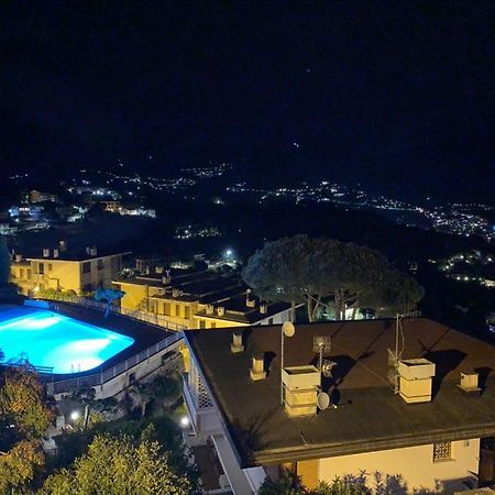 Residence "Delfino" Con Piscina E Campo Da Tennis Rapallo Dış mekan fotoğraf